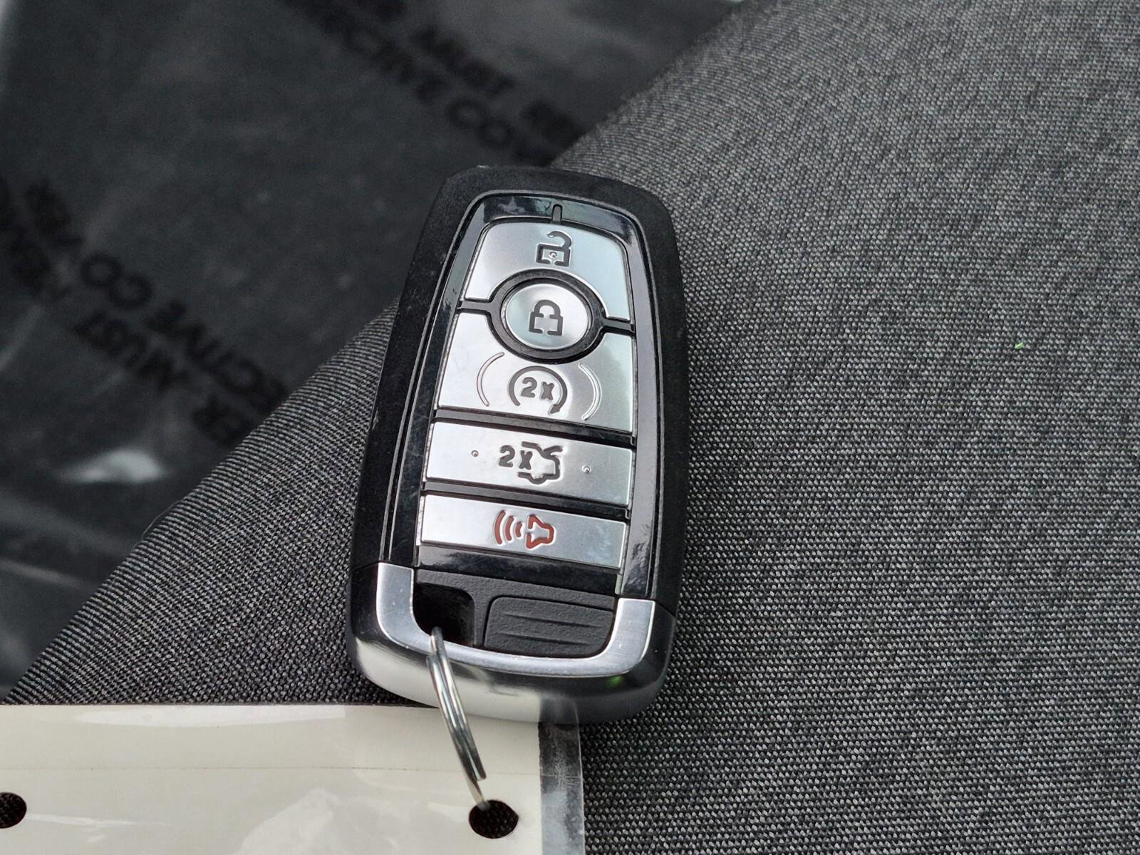 Used 2025 Ford Mustang GT image 27