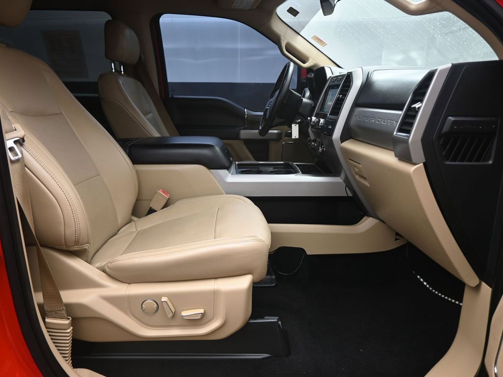 Used 2019 Ford F250 Lariat w/ Lariat Value Package image 18