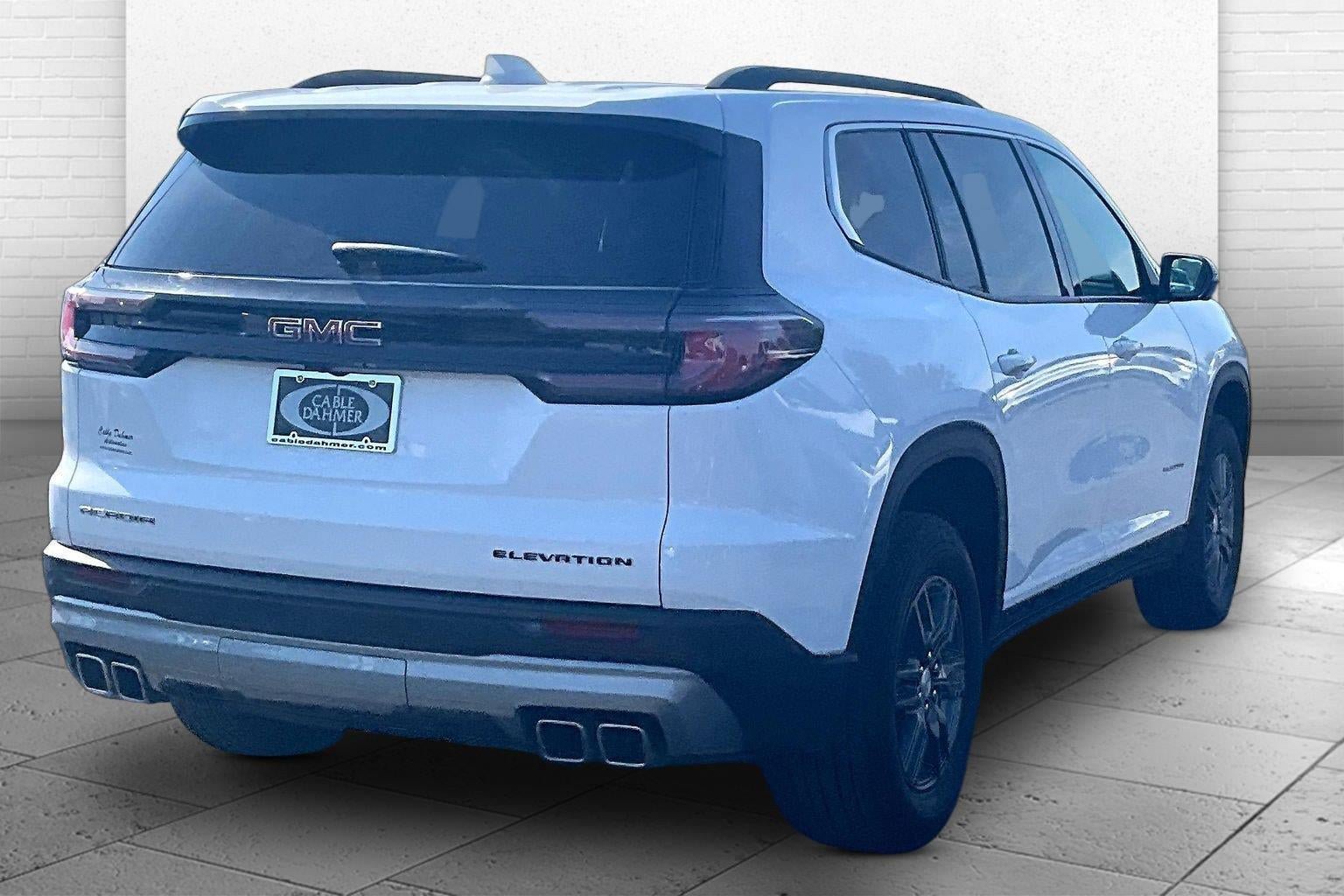 Used 2025 GMC Acadia Elevation FWD image 14