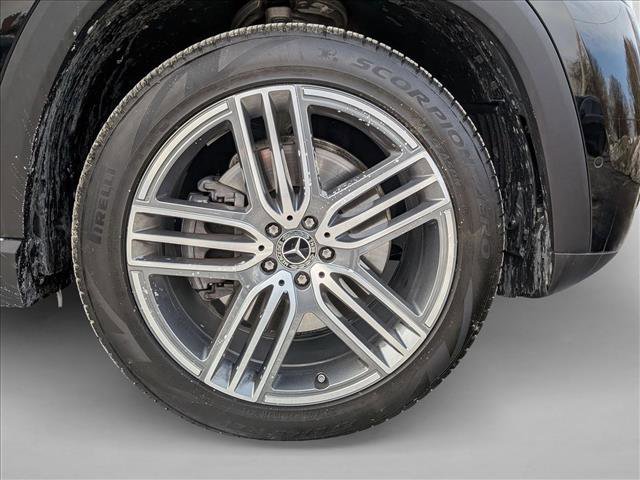 Certified 2026 Mercedes-Benz GLS 450 4MATIC image 26
