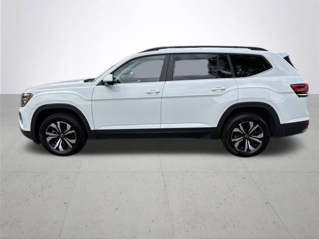 Used 2024 Volkswagen Atlas SE AWD/4WD image 9