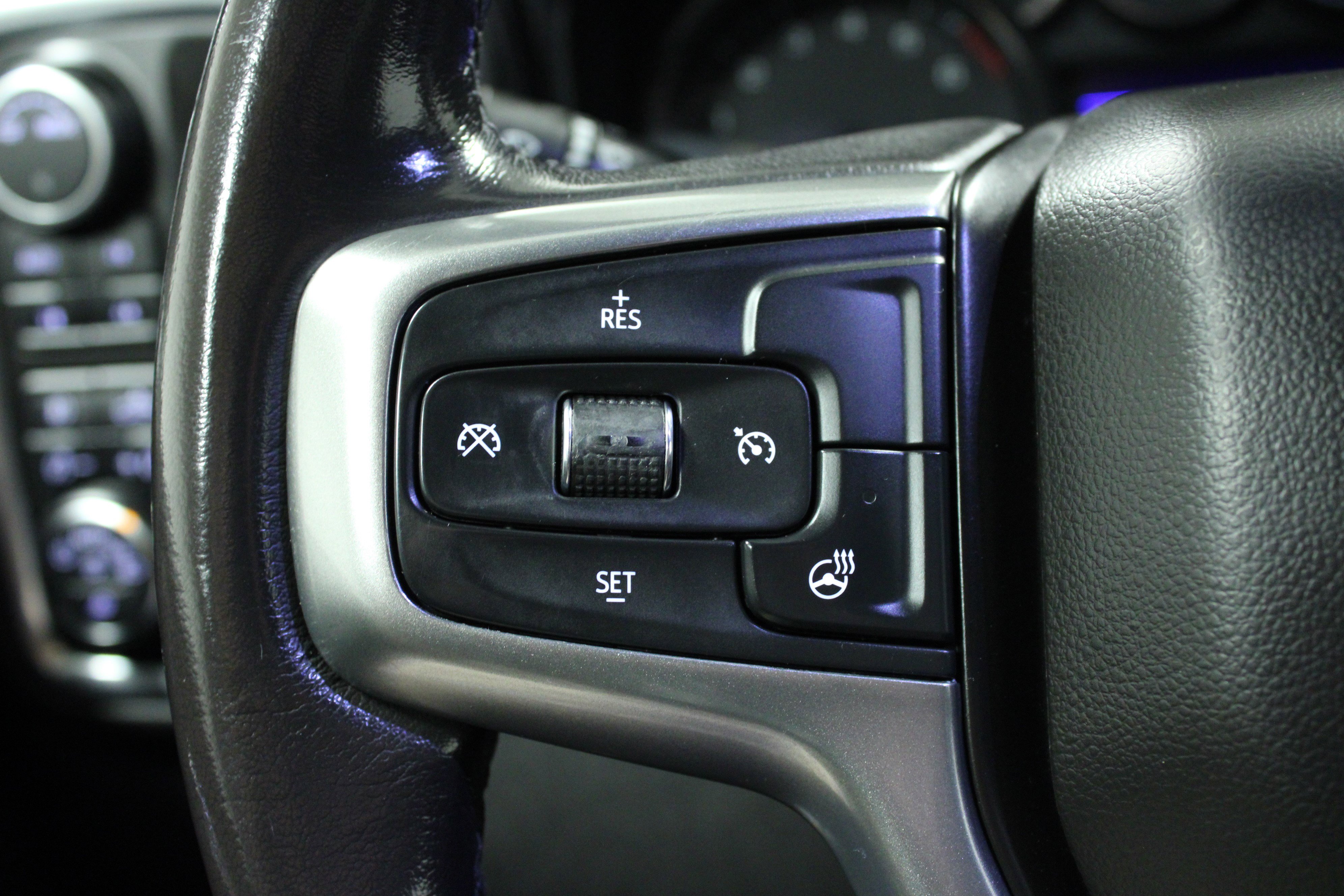 Used 2020 Chevrolet Silverado 1500 LTZ w/ LTZ Convenience Package image 20