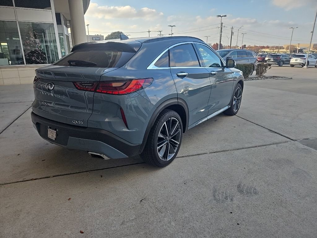 Used 2025 INFINITI QX55 Sensory w/ Lighting Package image 3
