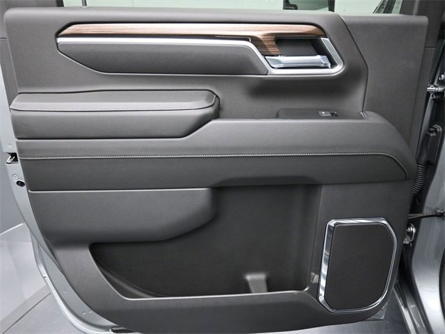 Used 2025 Chevrolet Silverado 2500 LT w/ Texas Edition image 15