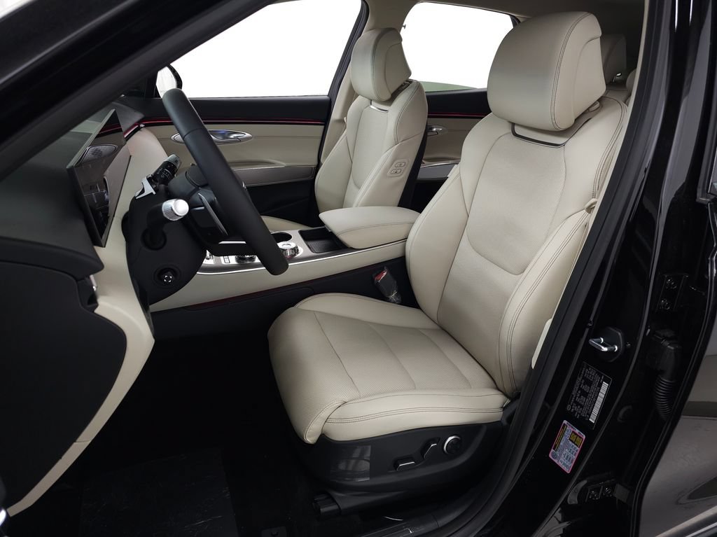 New 2026 Genesis GV70 2.5T Select AWD/4WD image 9