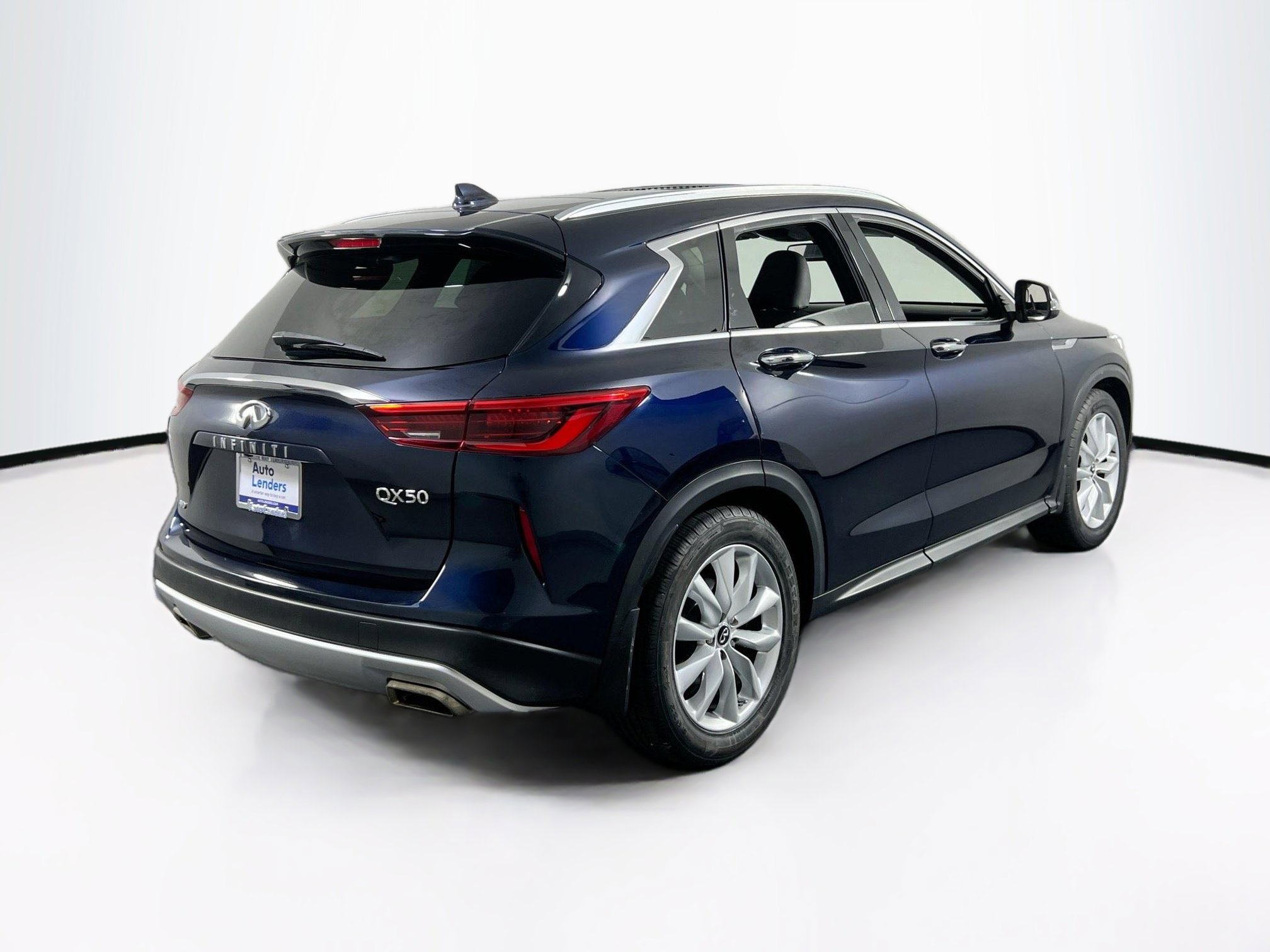Used 2019 INFINITI QX50 Luxe image 5
