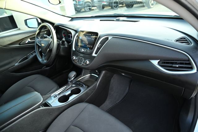 Used 2024 Chevrolet Malibu LT image 59