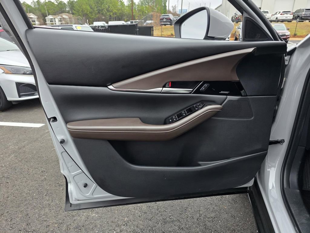 Certified 2025 MAZDA CX-30 AWD 2.5 S w/ Premium Package image 11