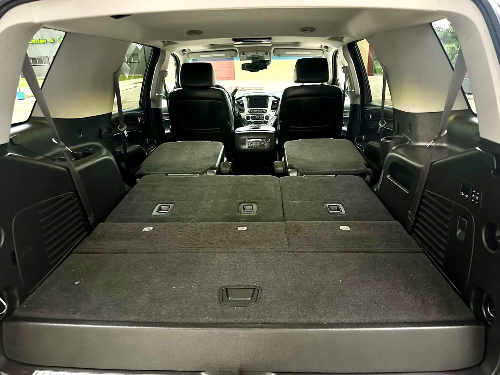 Used 2015 GMC Yukon SLT w/ Open Road Package RWD image 22