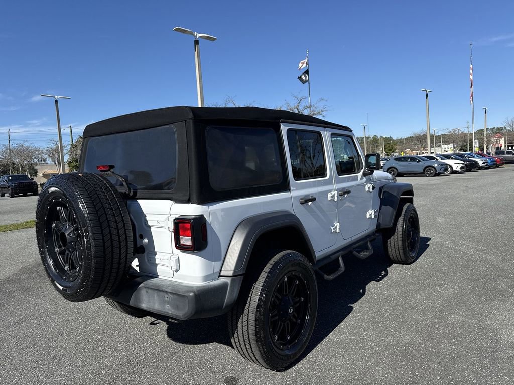 Used 2019 Jeep Wrangler Unlimited Sport S image 2