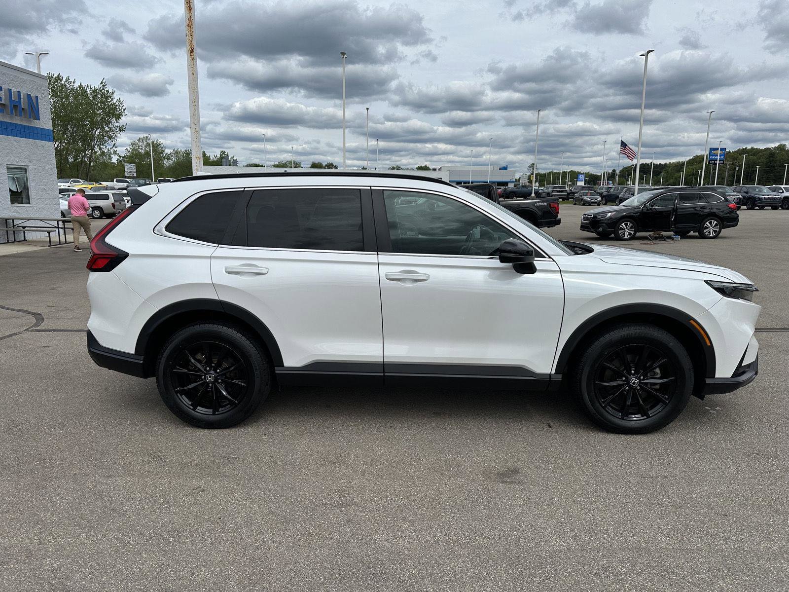 Used 2023 Honda CR-V Sport image 10