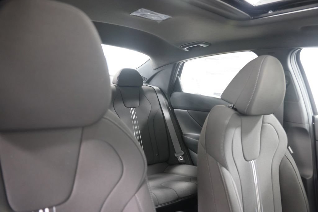 New 2026 Hyundai Elantra SEL Sport Premium FWD image 28