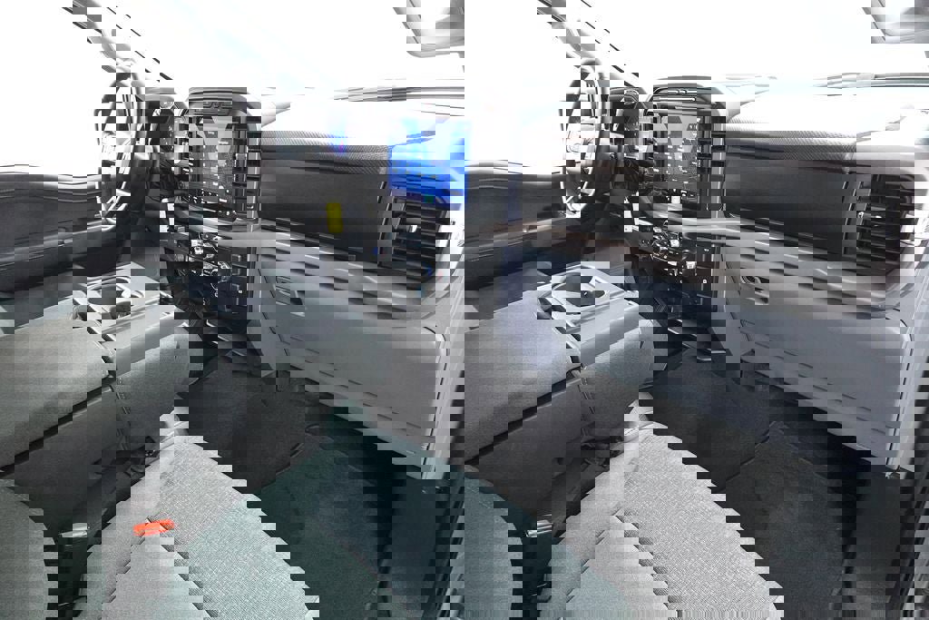 Used 2024 Ford F150 XLT w/ Tow/Haul Package image 19