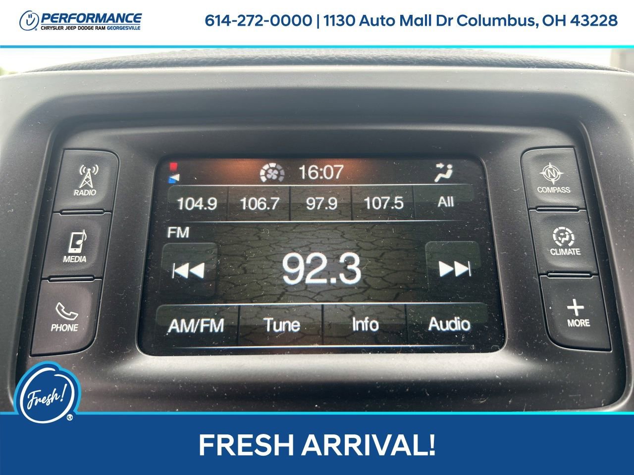 Used 2015 Jeep Cherokee Latitude FWD image 22