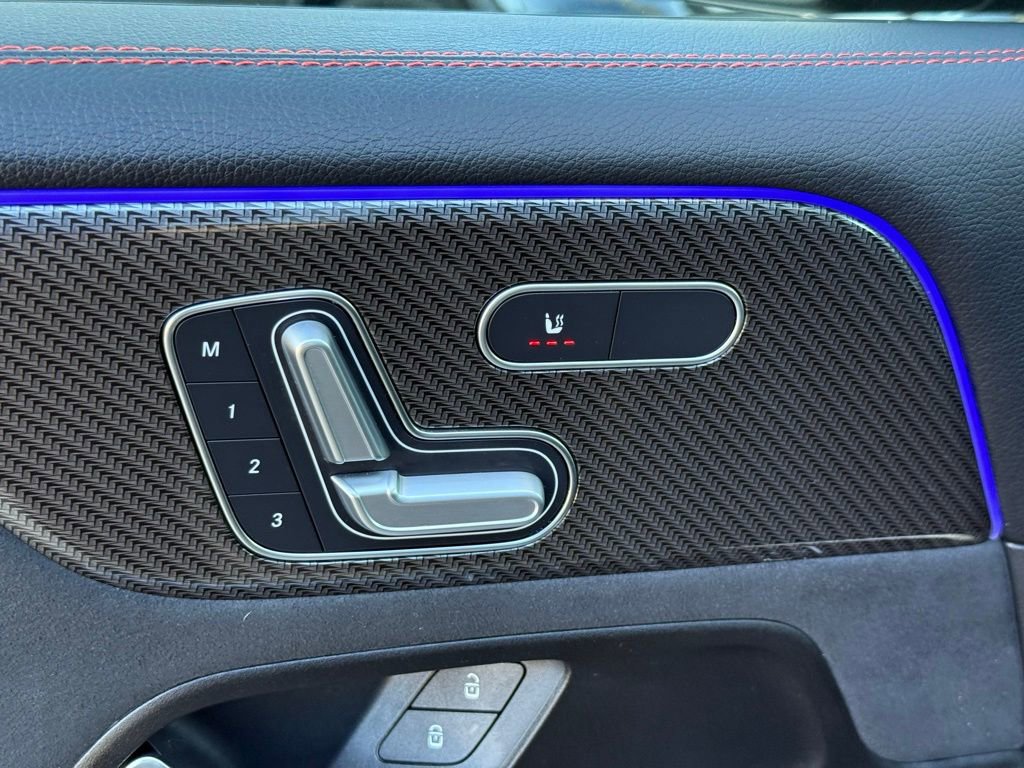 Certified 2022 Mercedes-Benz GLB 250 image 4
