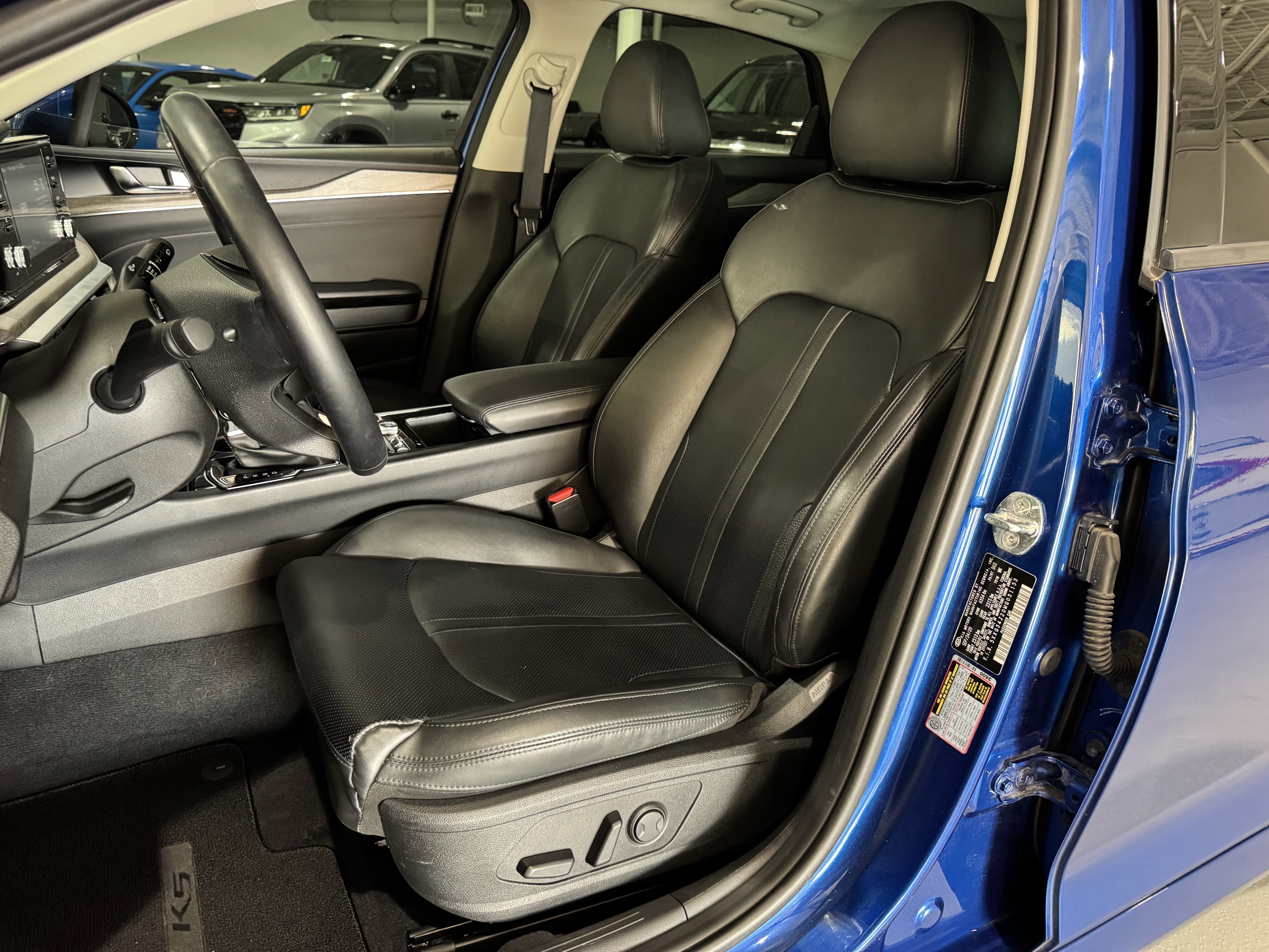 Used 2021 Kia K5 EX image 24