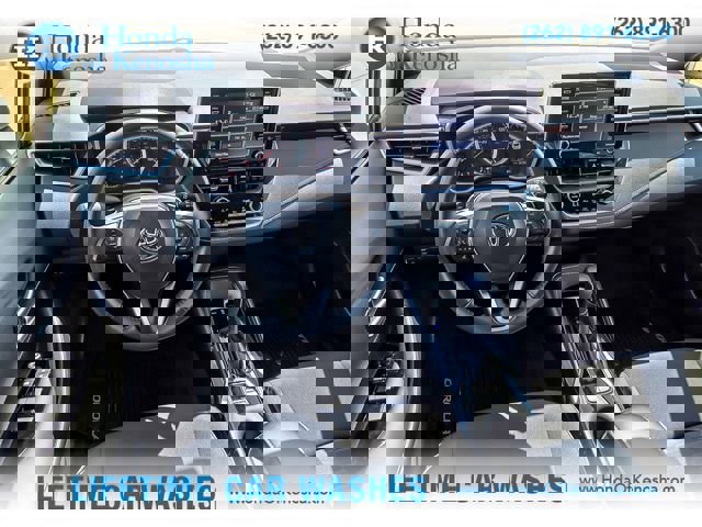 Used 2021 Toyota Corolla SE image 12