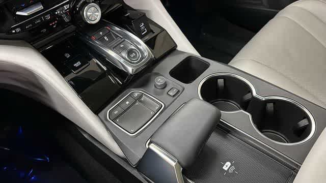 Used 2022 Acura MDX SH-AWD w/ Technology Package image 22