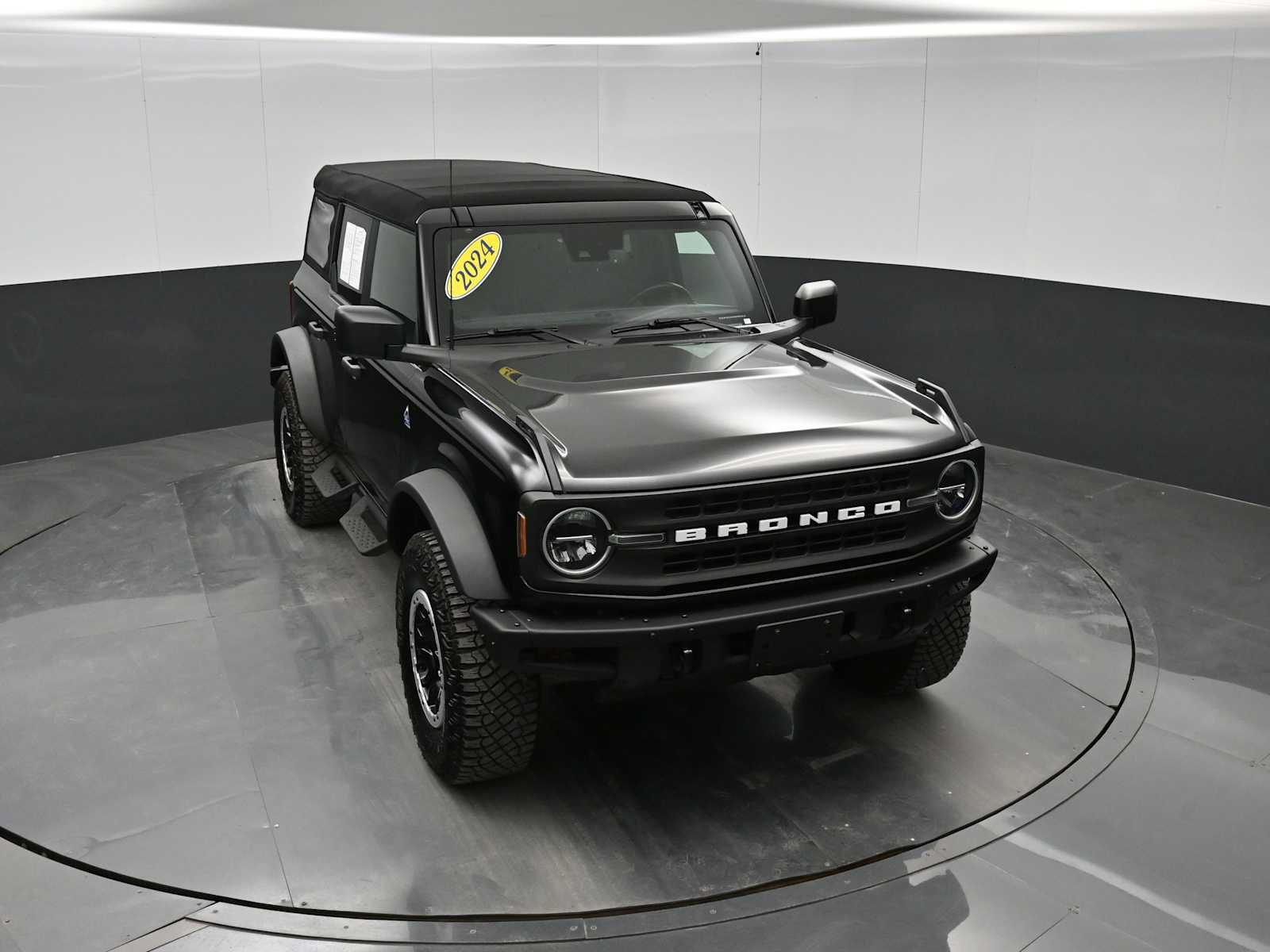Used 2024 Ford Bronco Black Diamond w/ Sasquatch Package AWD/4WD image 25