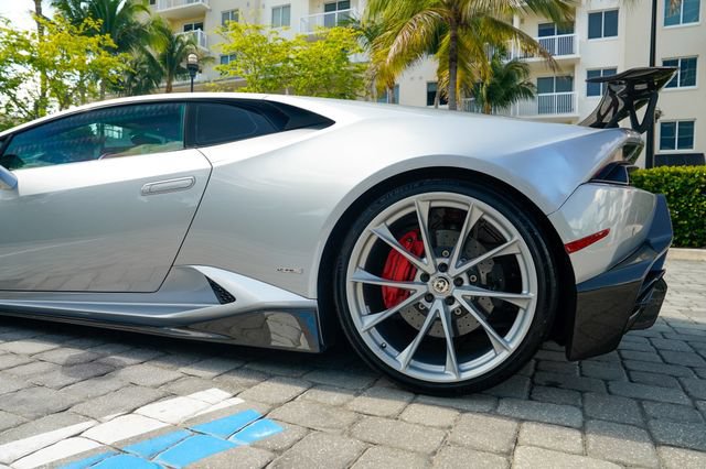 Used 2015 Lamborghini Huracan LP 610-4 AWD/4WD image 18
