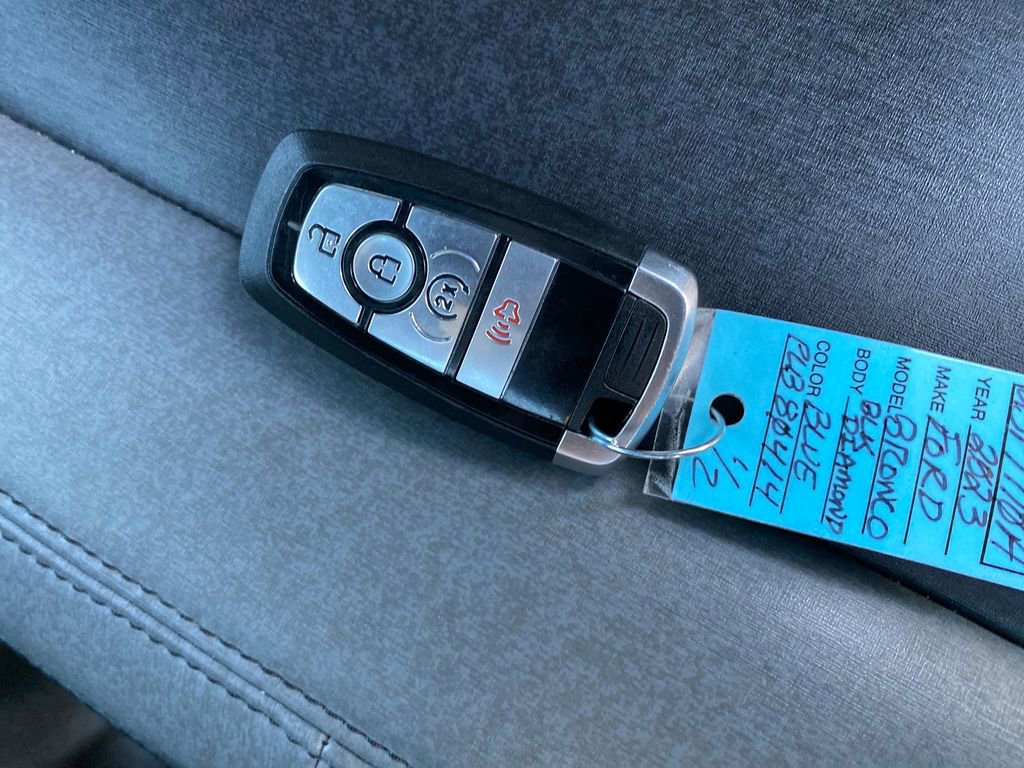 Used 2023 Ford Bronco Black Diamond image 29