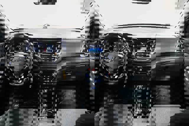 Used 2016 Hyundai Tucson SE image 12