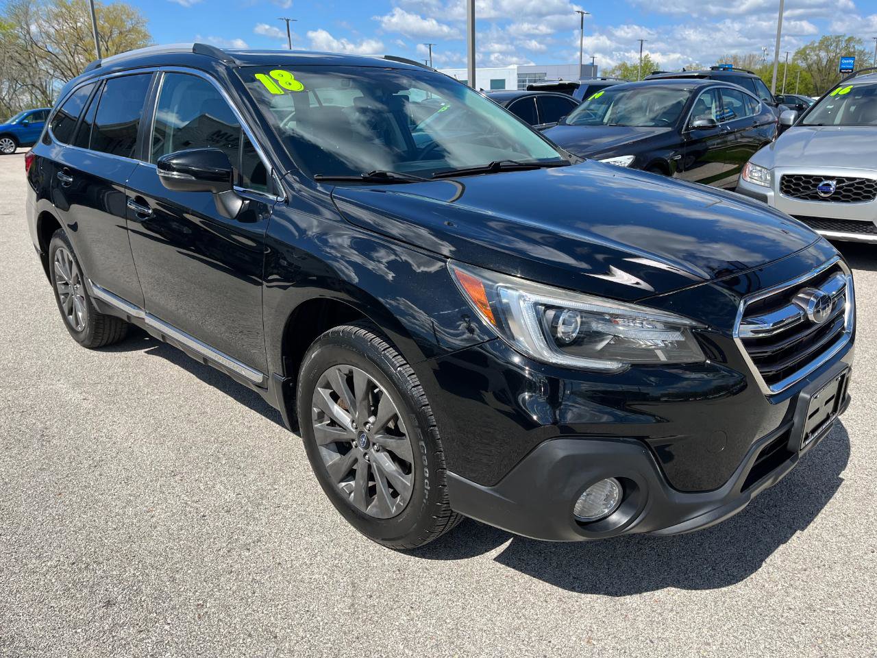 Used 2018 Subaru Outback 3.6R Touring AWD/4WD image 7
