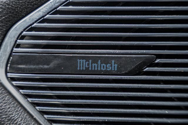 Used 2022 Jeep Grand Cherokee Overland w/ Luxury Tech Group IV image 27