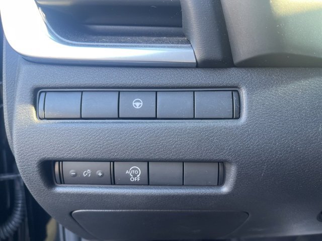 Certified 2023 Nissan Rogue SV image 13