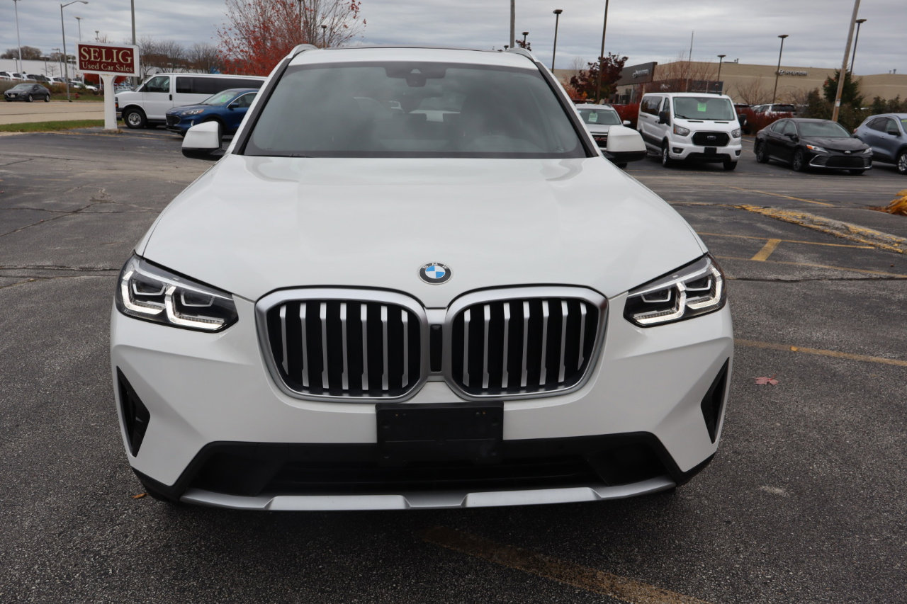 Used 2022 BMW X3 xDrive30i w/ Premium Package 2 image 2