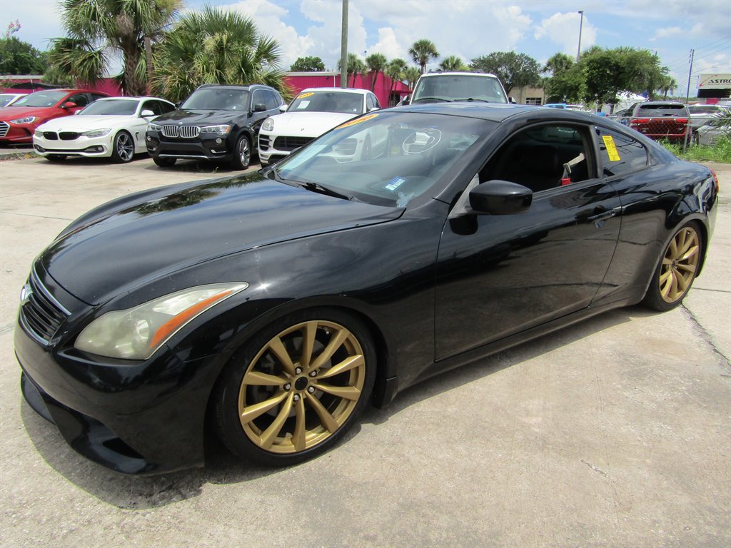 Used 2010 INFINITI G37 Journey w/ Premium Pkg image 1