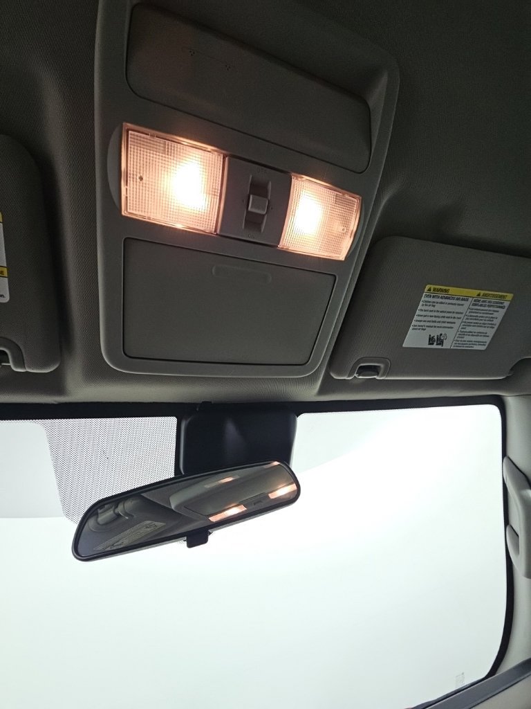 Used 2022 Nissan Frontier SV AWD/4WD image 36