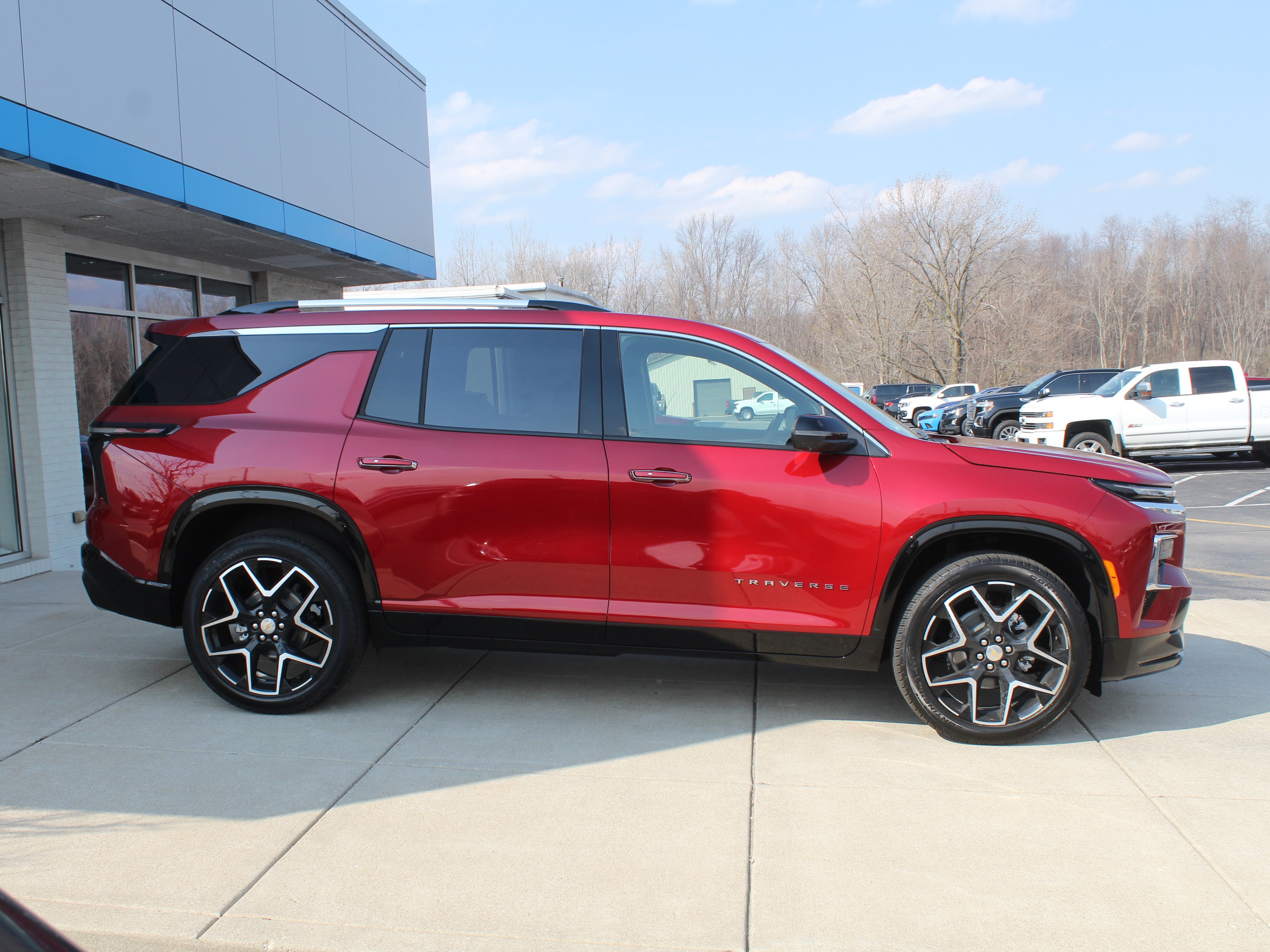 New 2026 Chevrolet Traverse High Country image 3