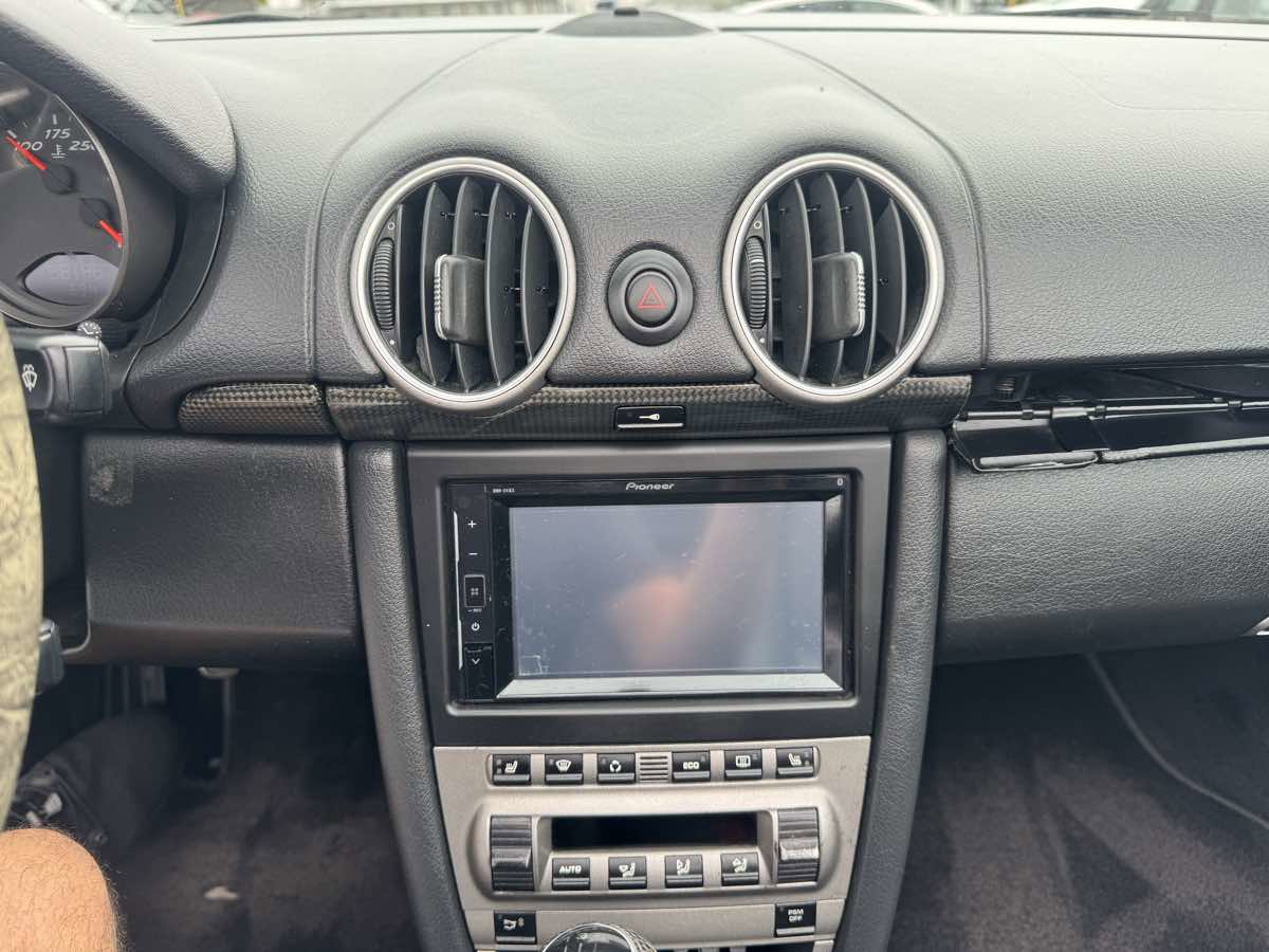 Used 2005 Porsche Boxster RWD image 26