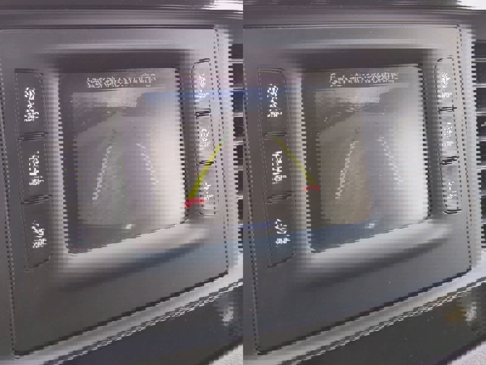 Used 2017 Chrysler Pacifica LX image 29