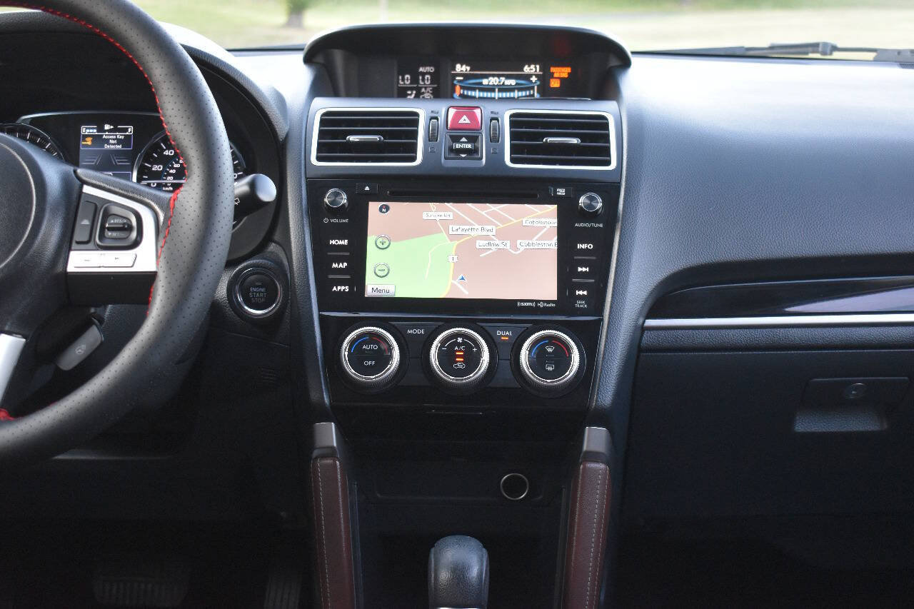 Used 2017 Subaru Forester 2.5i Touring AWD/4WD image 26