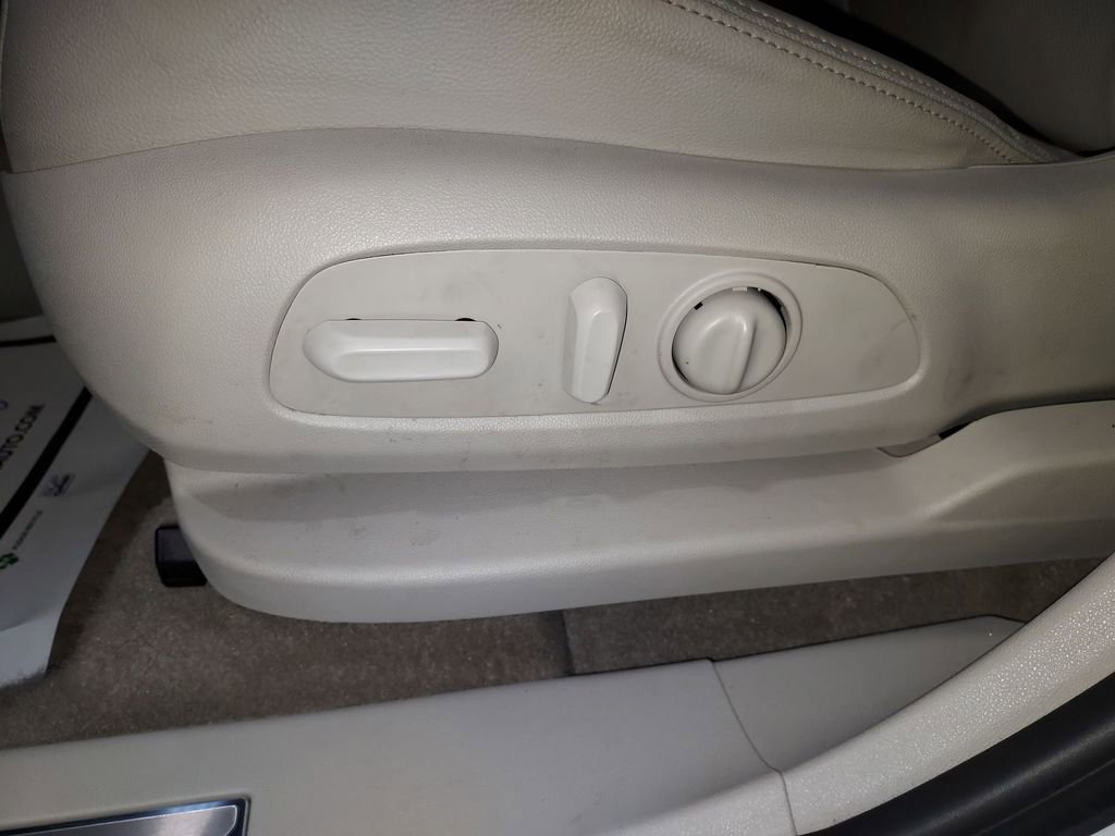 Used 2020 GMC Terrain Denali FWD image 18