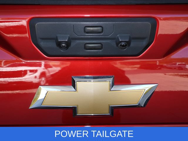 Used 2024 Chevrolet Silverado 2500 High Country w/ High Country Premium Package AWD/4WD image 3