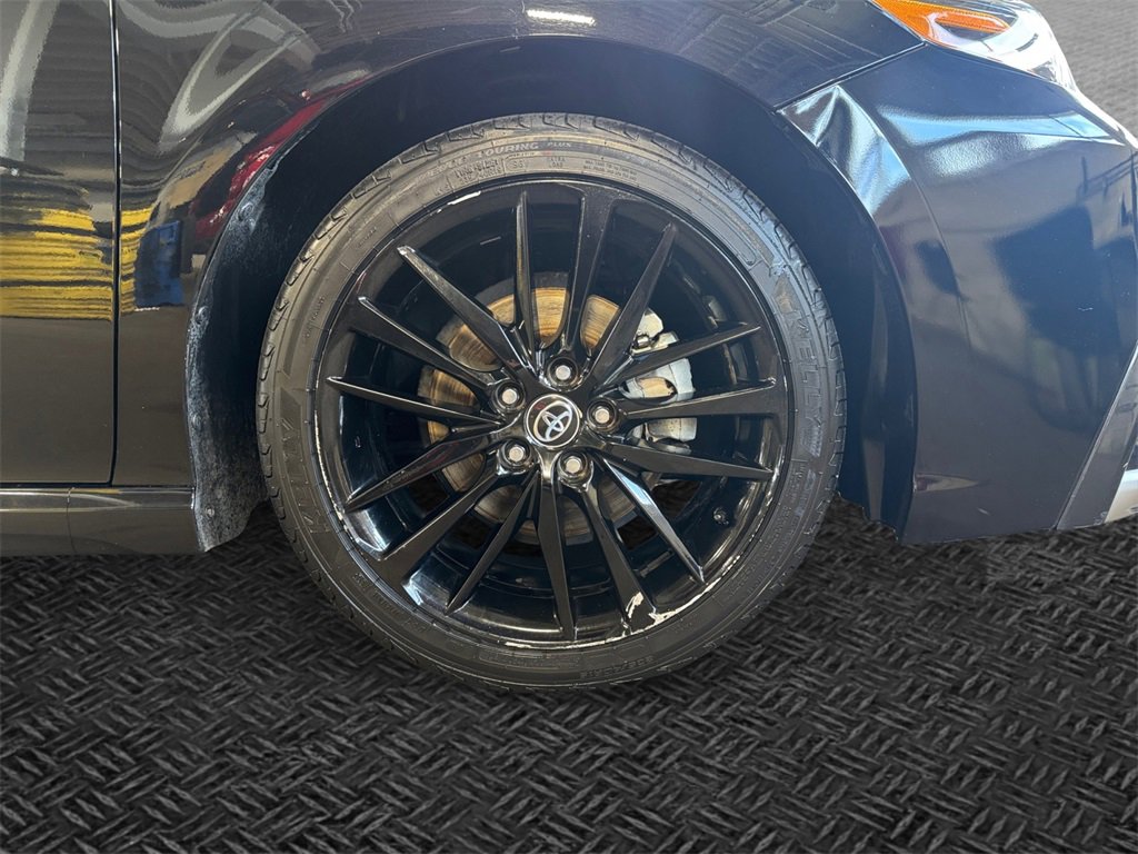 Used 2023 Toyota Camry XSE image 11