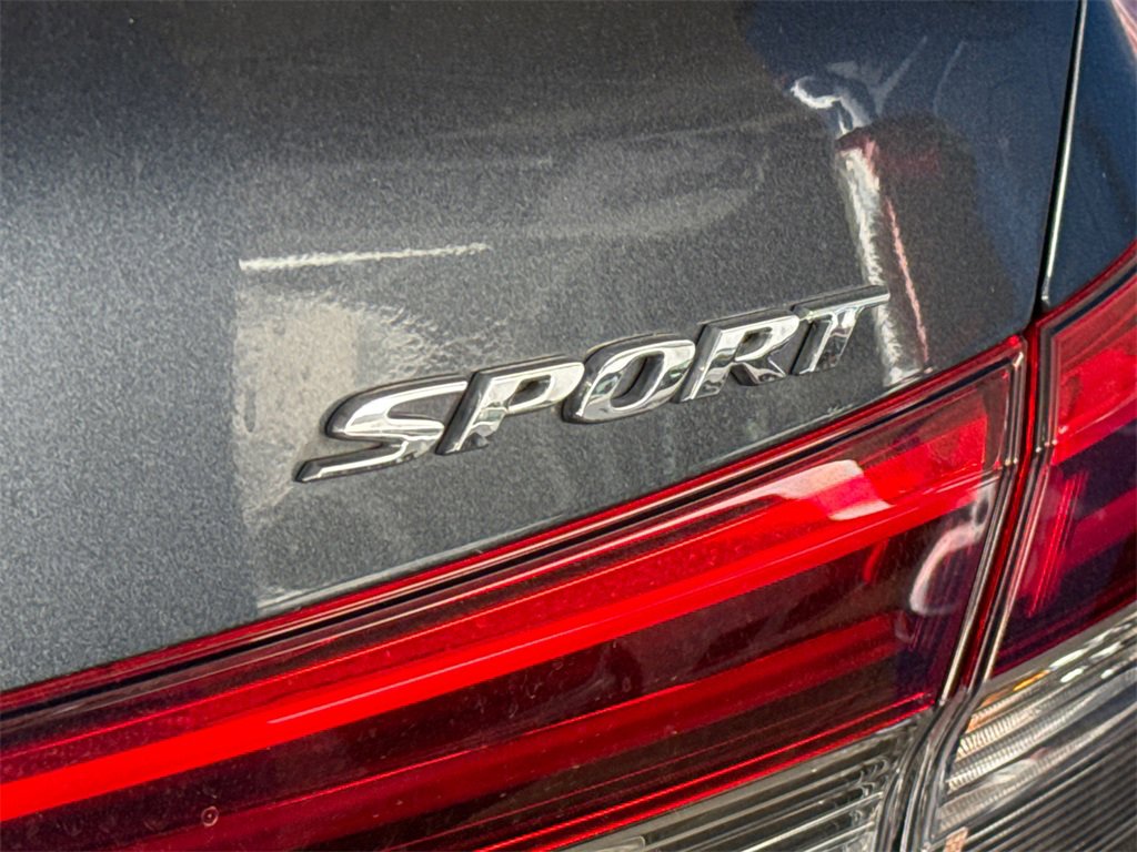 Used 2022 Honda Civic Sport image 8