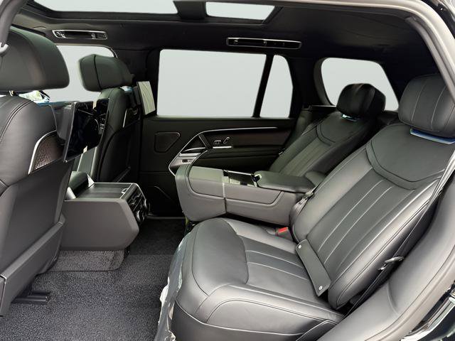 New 2026 Land Rover Range Rover Long Wheelbase Autobiography image 33