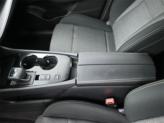 Certified 2023 Nissan Rogue SV image 31