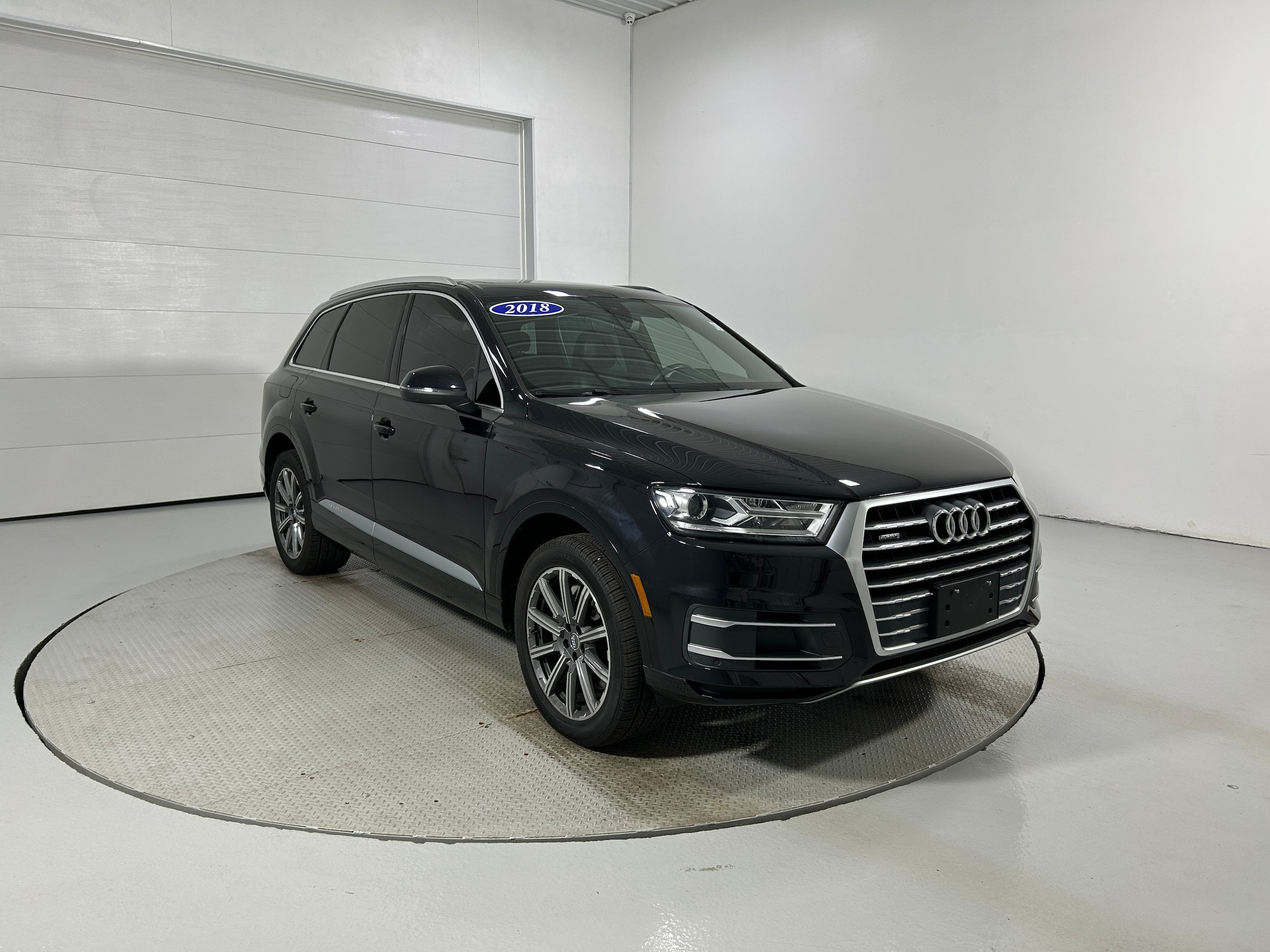 Used 2018 Audi Q7 2.0T Premium Plus w/ Premium Plus Package AWD/4WD image 2