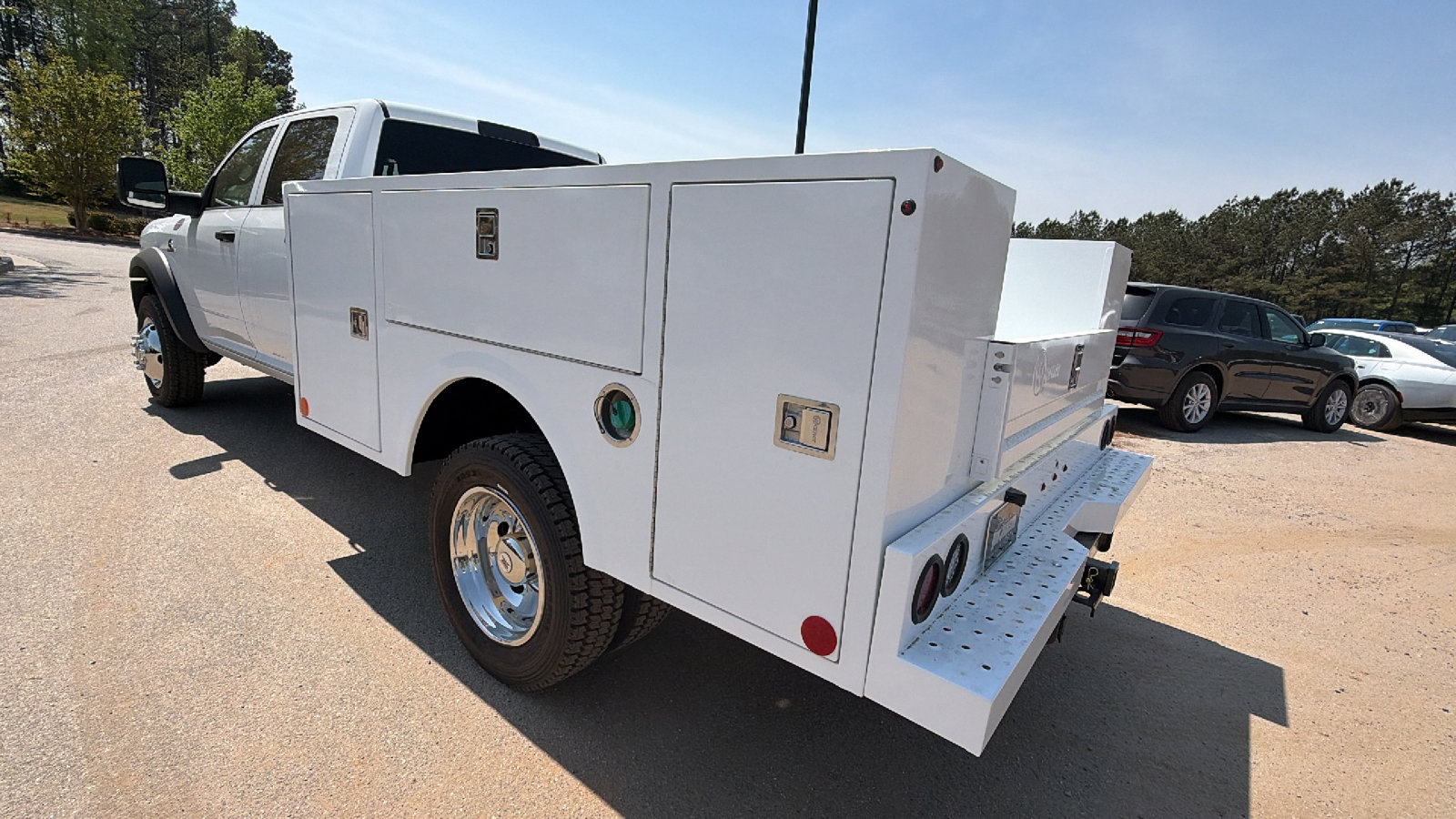 New 2026 RAM 4500 Tradesman w/ Chrome Appearance Group AWD/4WD image 10