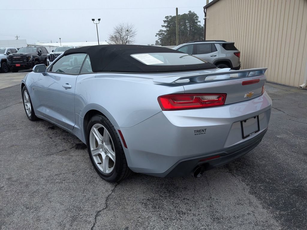 Used 2017 Chevrolet Camaro LT image 3
