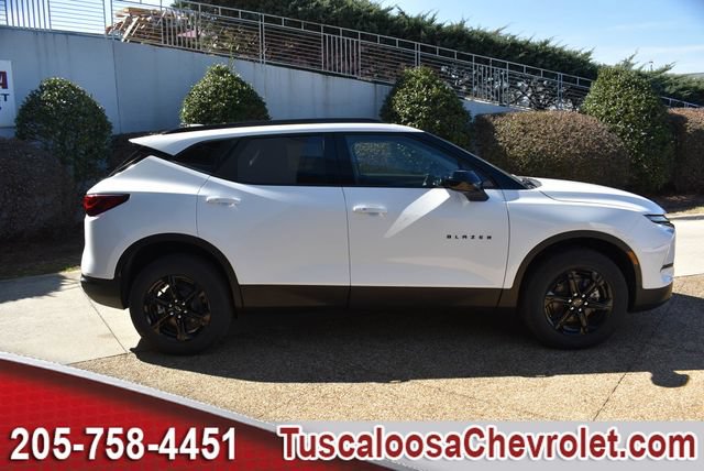 New 2026 Chevrolet Blazer LT w/ Midnight/Sport Edition FWD image 11