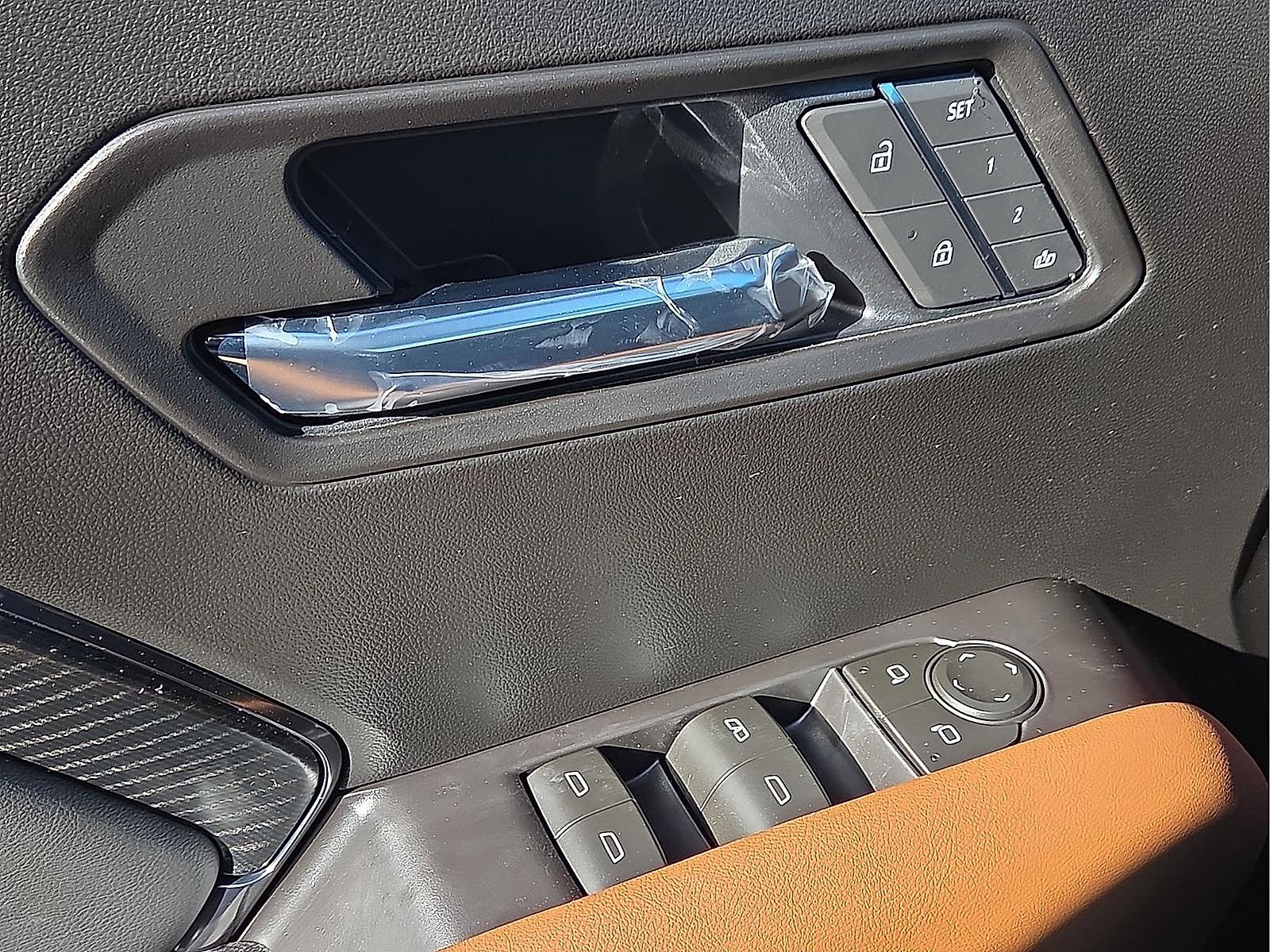 New 2026 GMC Canyon AT4 w/ Technology Plus Package AWD/4WD image 13