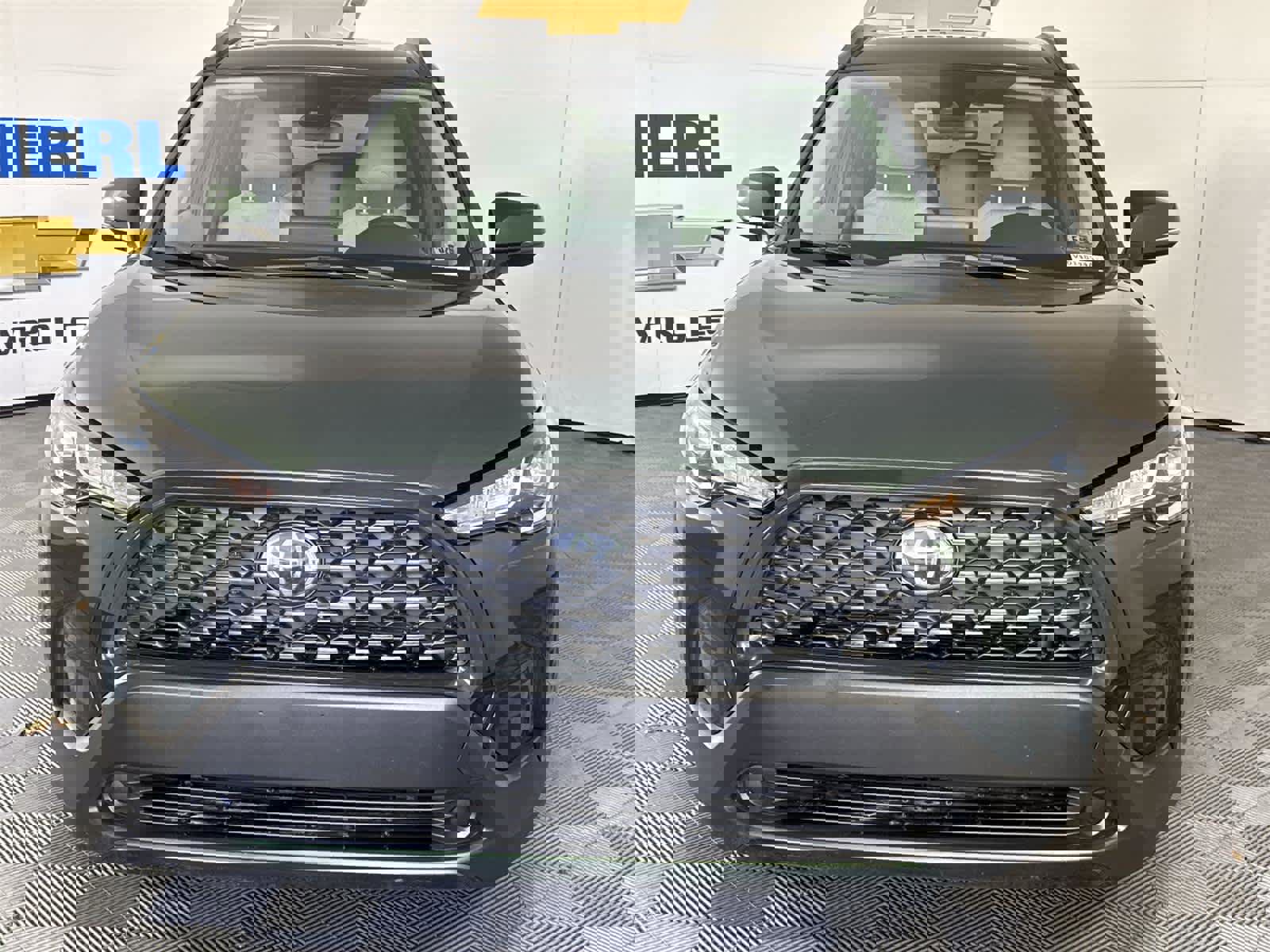 Used 2022 Toyota Corolla Cross LE image 8