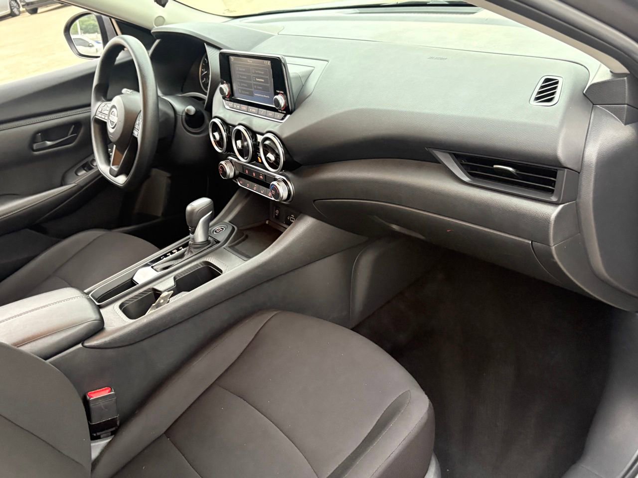 Certified 2024 Nissan Sentra S FWD image 38