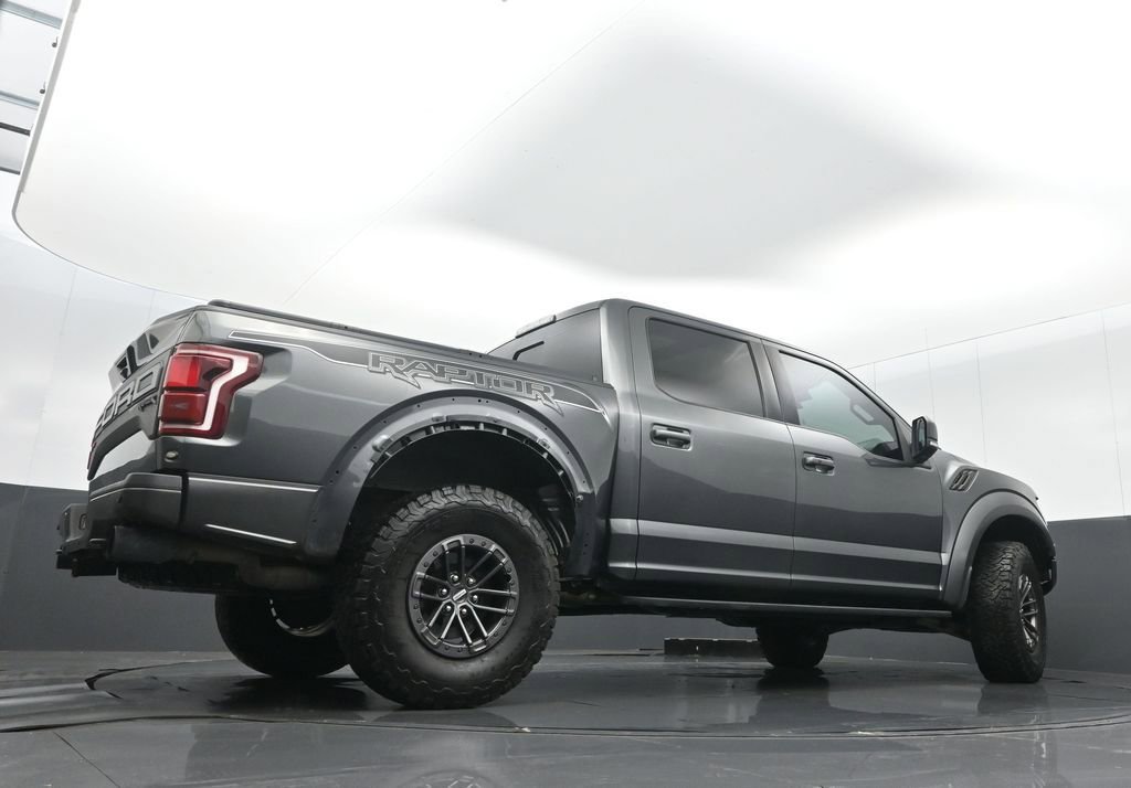 Used 2019 Ford F150 Raptor w/ Equipment Group 802A Luxury image 36